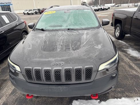 Used 2020 Jeep Cherokee Trailhawk w/ Comfort/Convenience Group image 2