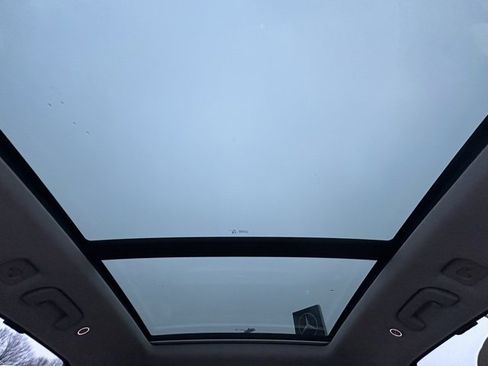 Used 2023 Audi Q7 3.0T Prestige image 19