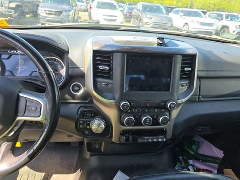 Used 2020 RAM 1500 Laramie AWD/4WD image 11