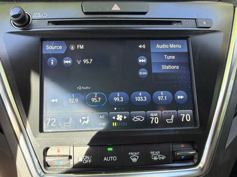 Used 2018 Acura MDX SH-AWD w/ Advance Package image 25