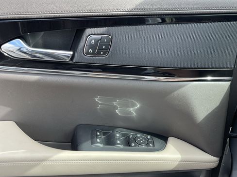 Used 2021 Lincoln Nautilus AWD w/ Equipment Group 101A image 20