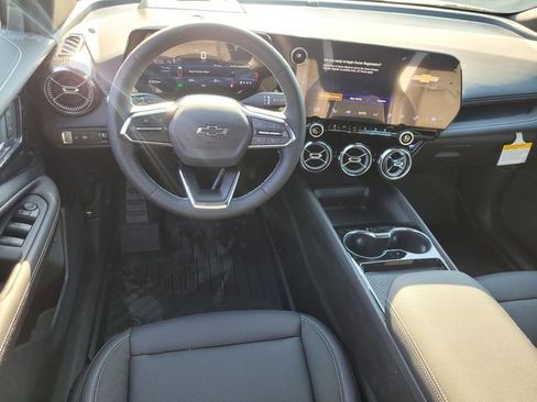 New 2026 Chevrolet Blazer EV LT image 8