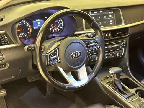 Used 2020 Kia Optima SE image 18