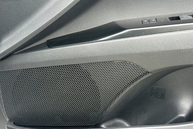 Used 2025 Toyota Camry LE FWD image 22