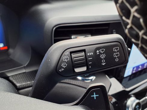 Used 2022 Ford Explorer ST w/ Equipment Group 401A image 18