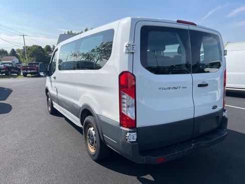 Used 2015 Ford Transit 150 XL image 5