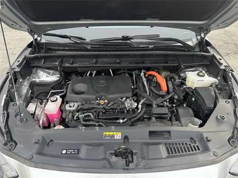 Used 2022 Toyota Highlander XLE image 40