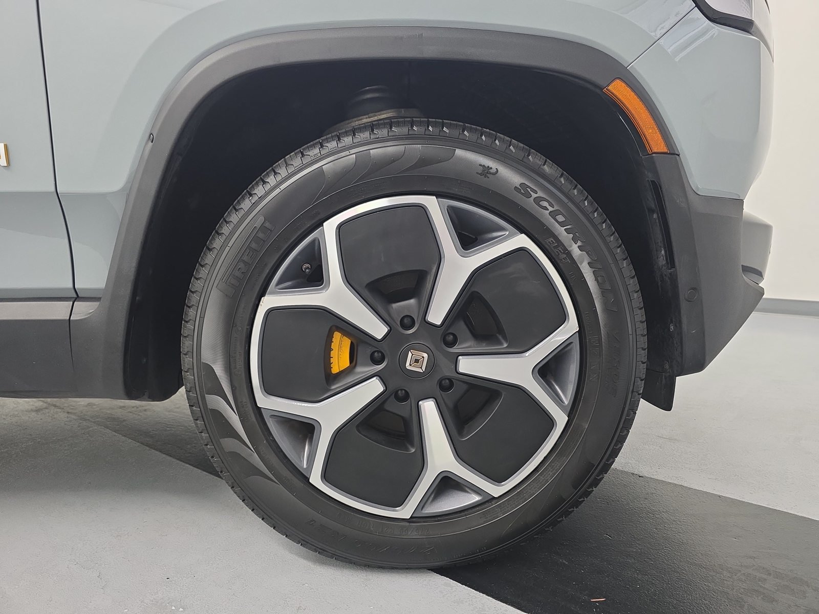 Used 2023 Rivian R1T Adventure Quad AWD/4WD image 11
