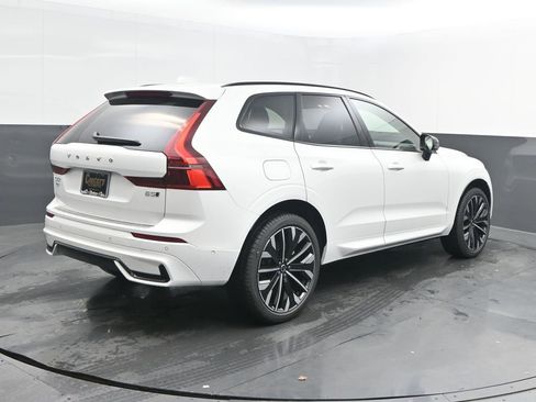 New 2026 Volvo XC60 B5 Ultra w/ Protection Package Premier AWD/4WD image 7