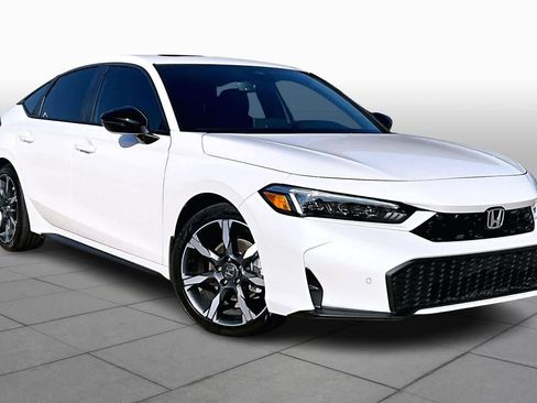 Used 2025 Honda Civic Sport Touring image 2