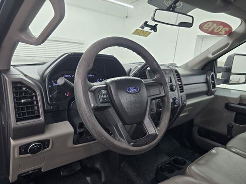 Used 2019 Ford F350 XL RWD image 13