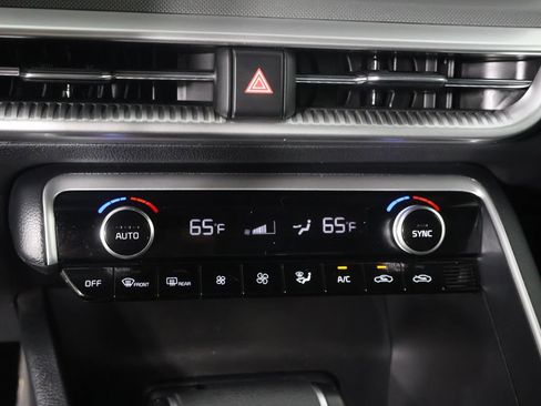 Used 2022 Kia K5 GT-Line AWD/4WD image 43