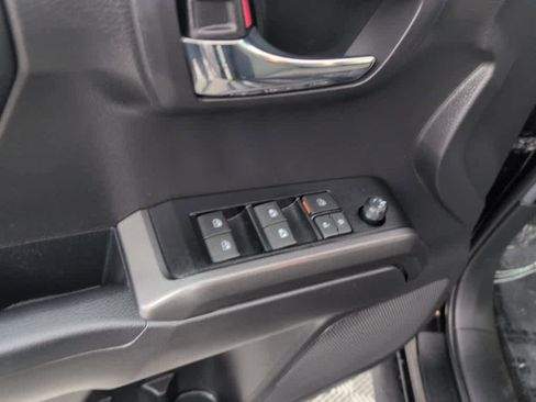 Used 2023 Toyota Tacoma TRD Sport image 15