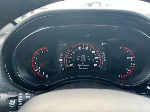 Used 2022 Dodge Durango GT image 18