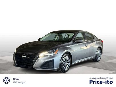 Used 2023 Nissan Altima 2.5 SV