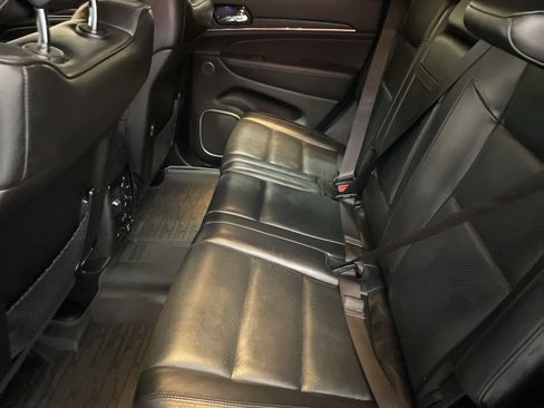 Used 2021 Jeep Grand Cherokee High Altitude image 32