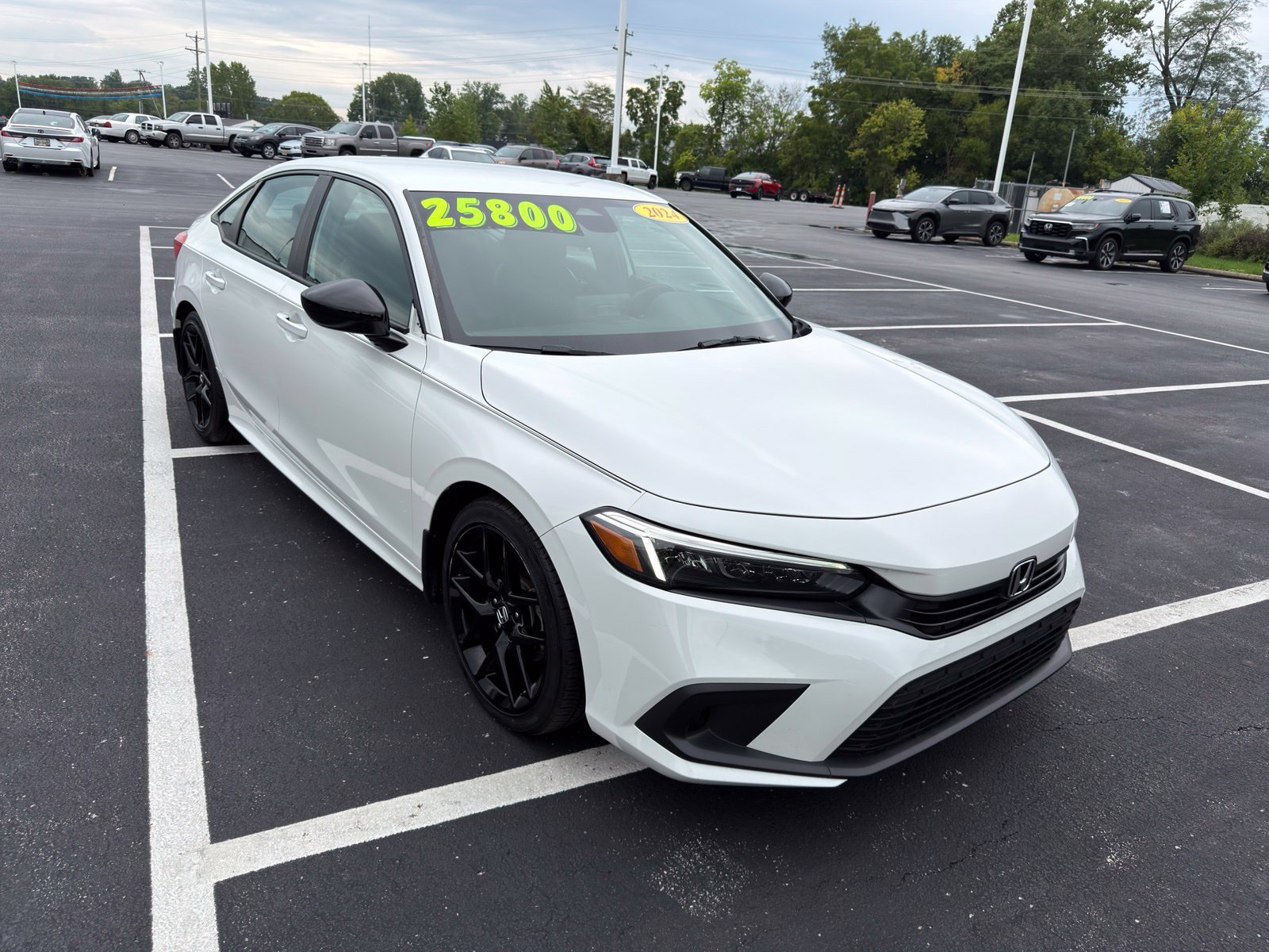 Used 2024 Honda Civic Sport image 8