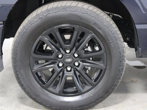 Used 2025 Ford F150 Platinum AWD/4WD image 19