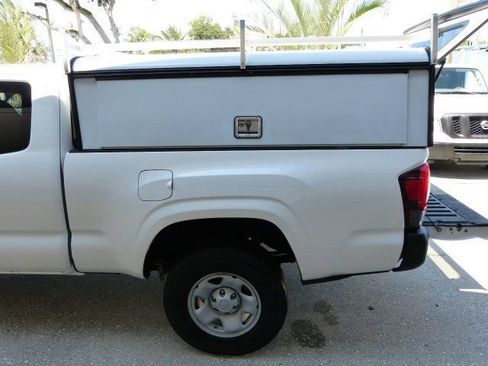 Used 2021 Toyota Tacoma SR image 15