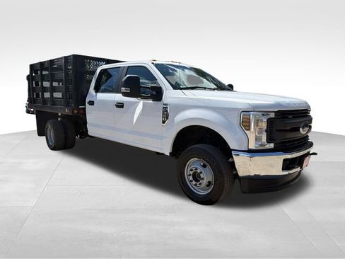 Used 2019 Ford F350 XL w/ Power Equipment Group AWD/4WD image 1