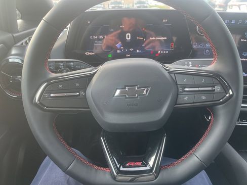 New 2026 Chevrolet Equinox EV RS image 18