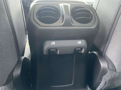 New 2025 Jeep Gladiator Sport image 21