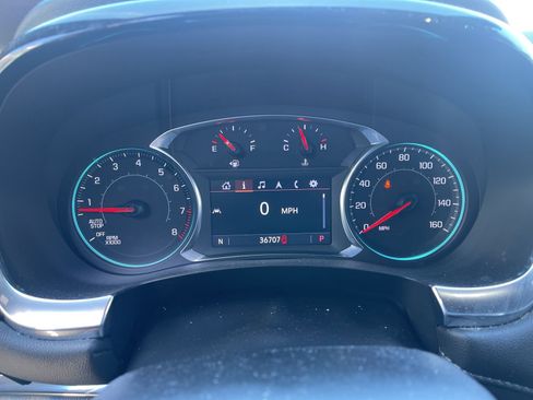 Certified 2023 Chevrolet Traverse LT image 6