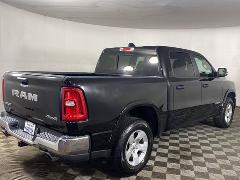 Used 2025 RAM 1500 Big Horn AWD/4WD image 6