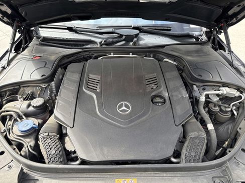 Used 2019 Mercedes-Benz S 560 Sedan image 41
