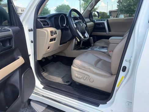 Used 2013 Toyota 4Runner SR5 w/ Premium Pkg RWD image 10