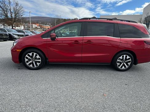 New 2026 Honda Odyssey EX-L image 7