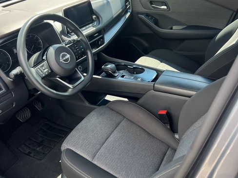 Used 2023 Nissan Rogue SV FWD image 23
