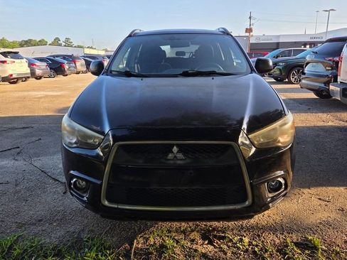Used 2011 Mitsubishi Outlander Sport SE AWD/4WD image 3
