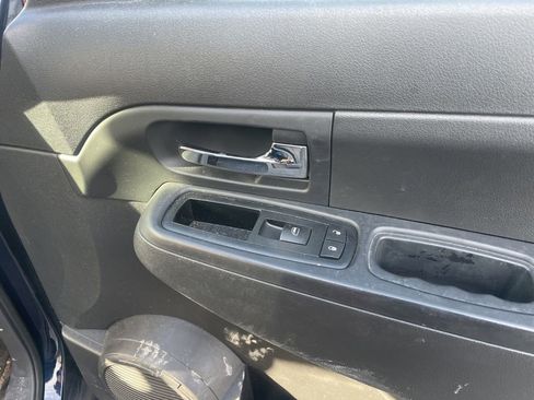 Used 2012 Jeep Liberty Sport image 28