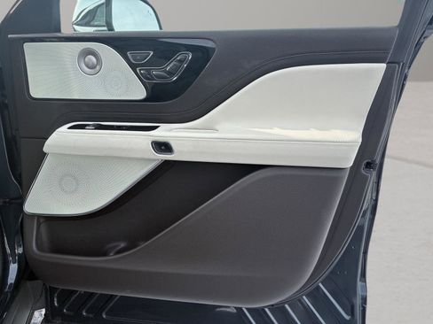 Used 2020 Lincoln Aviator Black Label w/ Dynamic Handling Package image 26