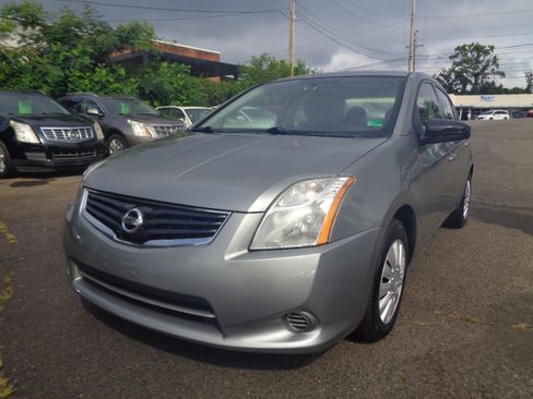 Used 2012 Nissan Sentra 2.0 image 1