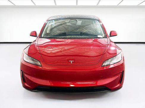 Used 2024 Tesla Model 3 Performance image 2