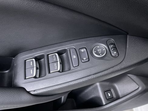Used 2022 Honda Accord Sport image 11