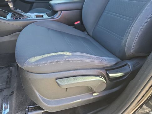 Used 2019 Kia Sorento L image 31