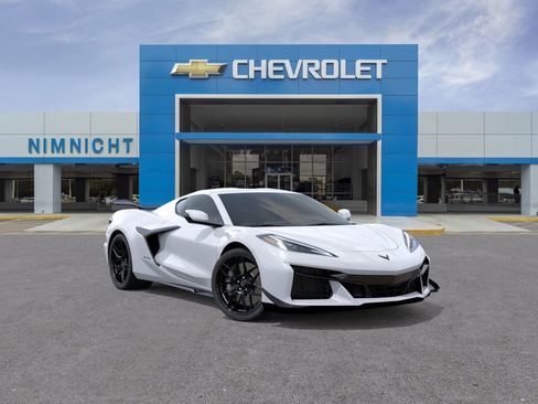 New 2026 Chevrolet Corvette Z06 w/ Z07 Performance Package RWD image 1