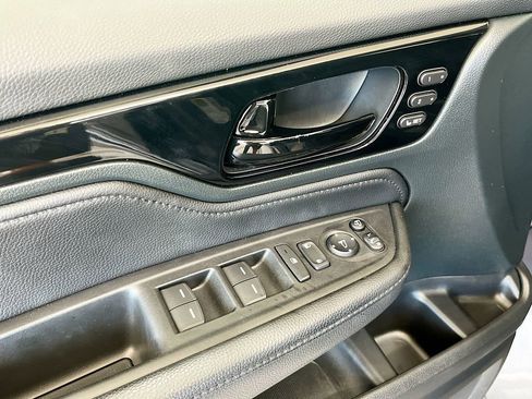 Used 2023 Honda Odyssey Elite image 18