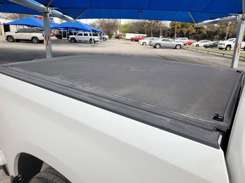 Used 2023 Chevrolet Silverado 1500 High Country w/ Technology Package image 12