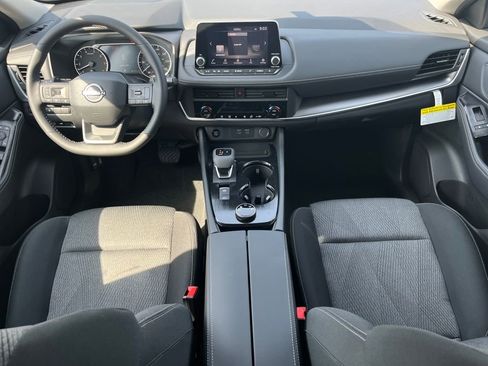 New 2026 Nissan Rogue SV image 17