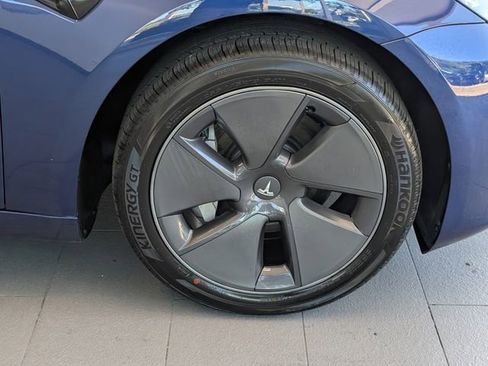 Used 2023 Tesla Model 3 Standard Range RWD image 15