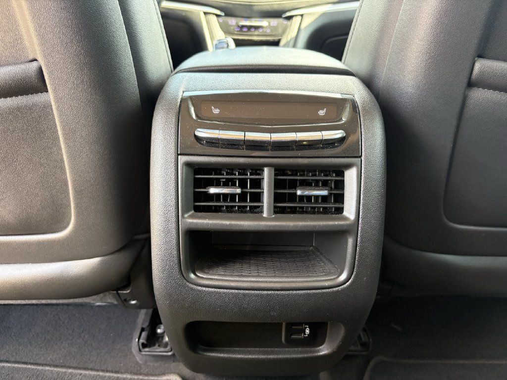 Used 2017 Cadillac XT5 Luxury w/ Driver Awareness Package FWD image 25
