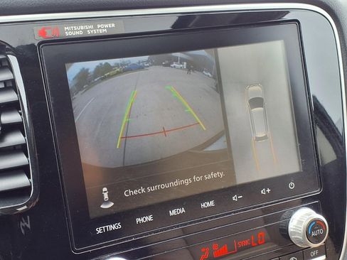 Used 2020 Mitsubishi Outlander SEL image 24