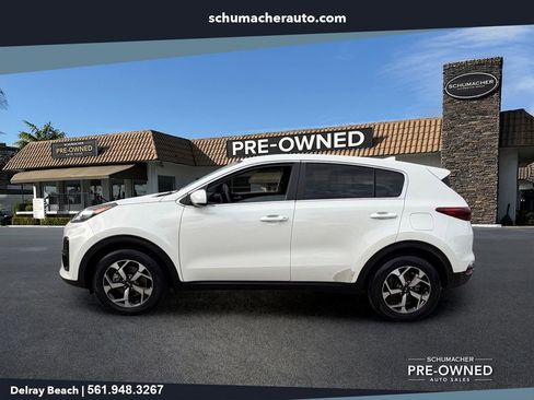 Used 2022 Kia Sportage LX FWD image 4