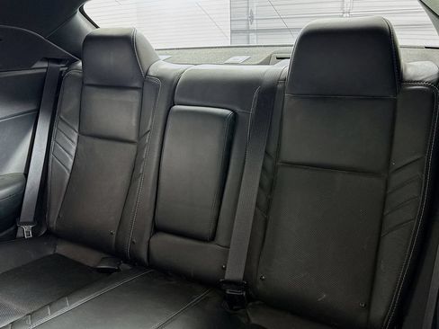 Used 2017 Dodge Challenger SRT Hellcat RWD image 10