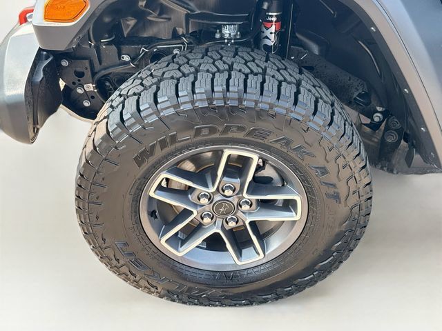Used 2026 Jeep Gladiator Mojave AWD/4WD image 34