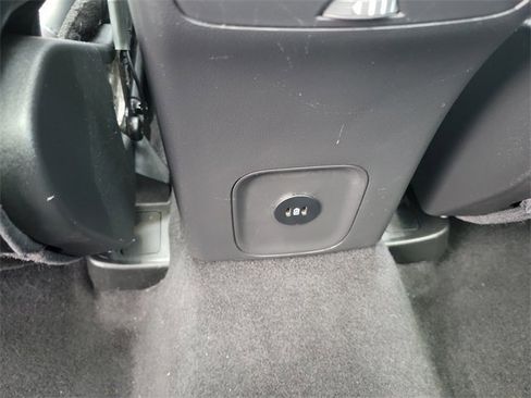 Certified 2023 Ford Escape ST-Line Select w/ Tech Pack #2 image 27